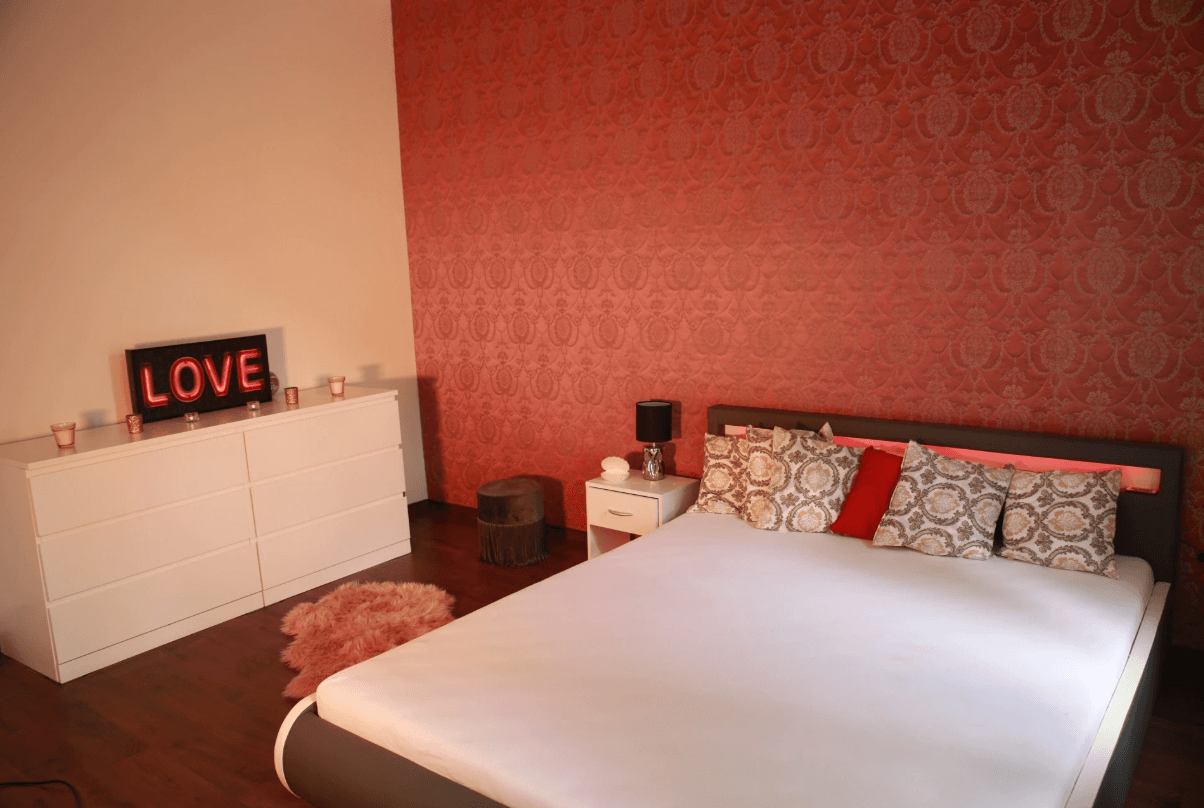 Privat Club Holy - Erotic Massage in Prague, Czechia
