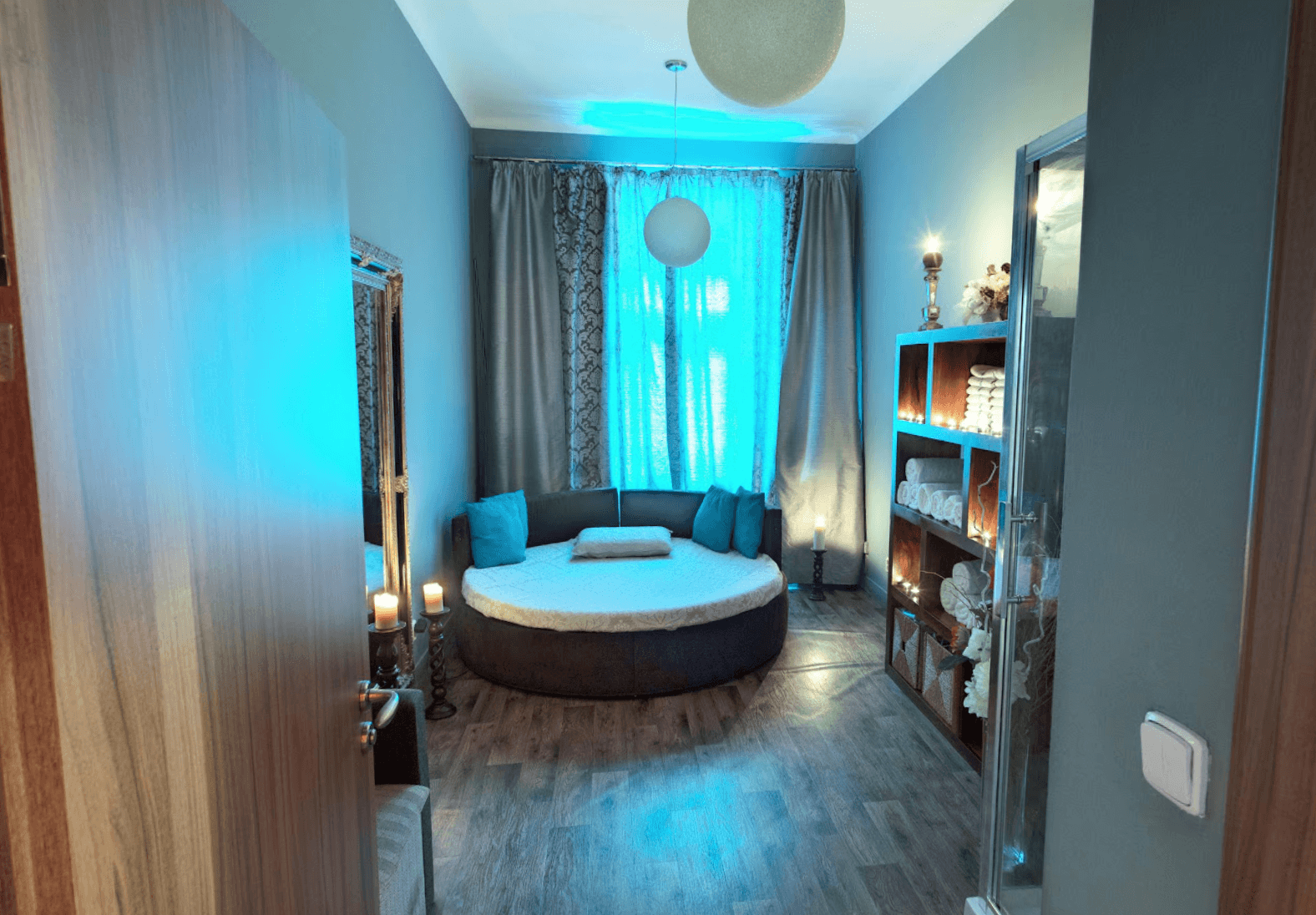 Relax Point 66 - Erotic Massage in Prague, Czechia