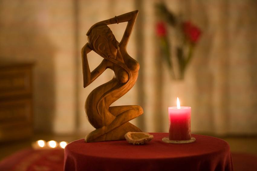Shantia - Centrum Tantra Masáže - Erotic Massage in Prague, Czechia