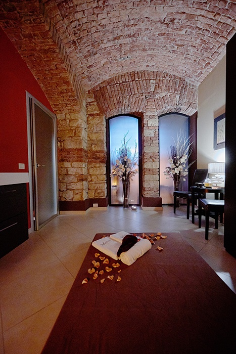 Tantra Centrum - Erotic Massage in Prague, Czechia