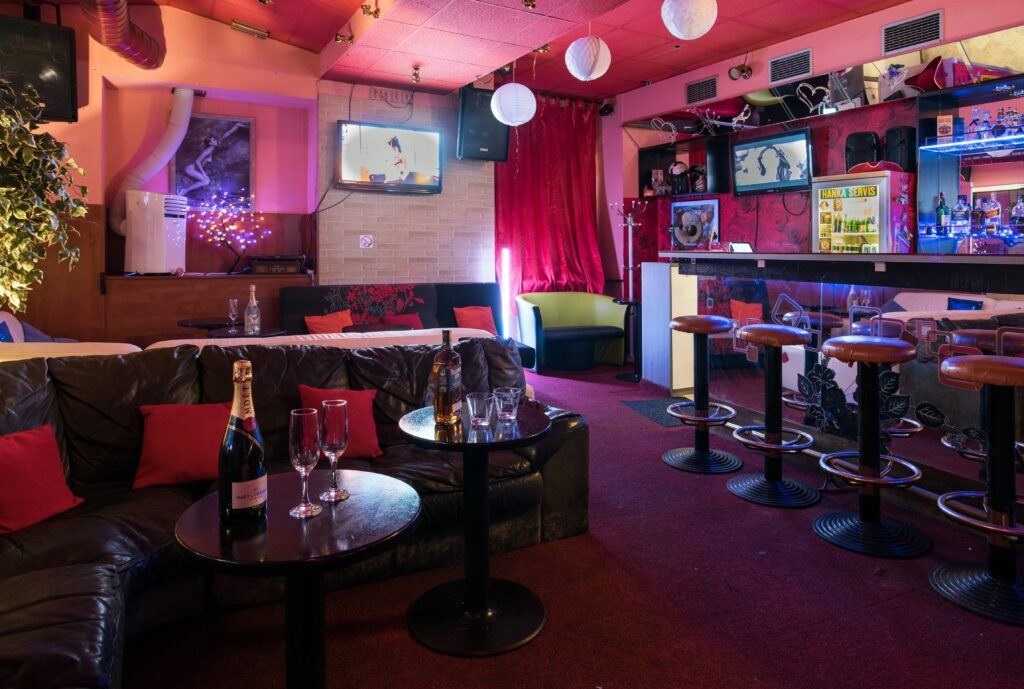 Hanka Servis - Nightclub in Prague, Czechia