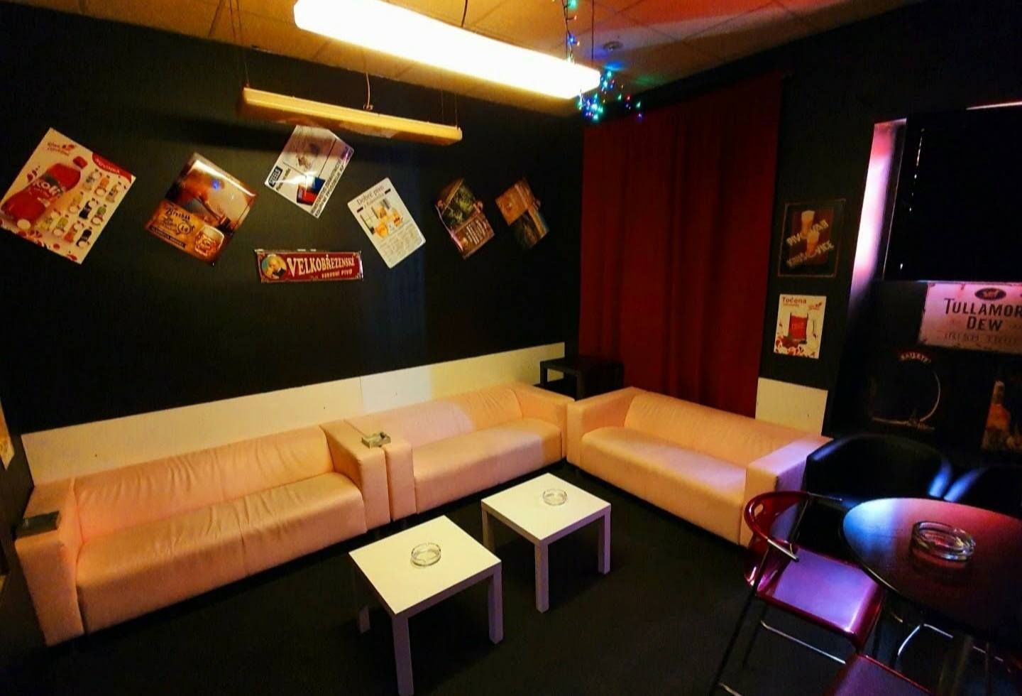 Klub Sabinovka - Pornokino-cine-kino-sexshop-sling - Swinger Club in Prague, Czechia