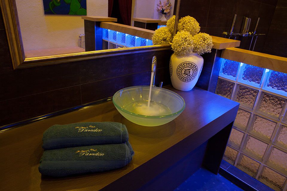 Paradiso - Swinger Club in Prague, Czechia