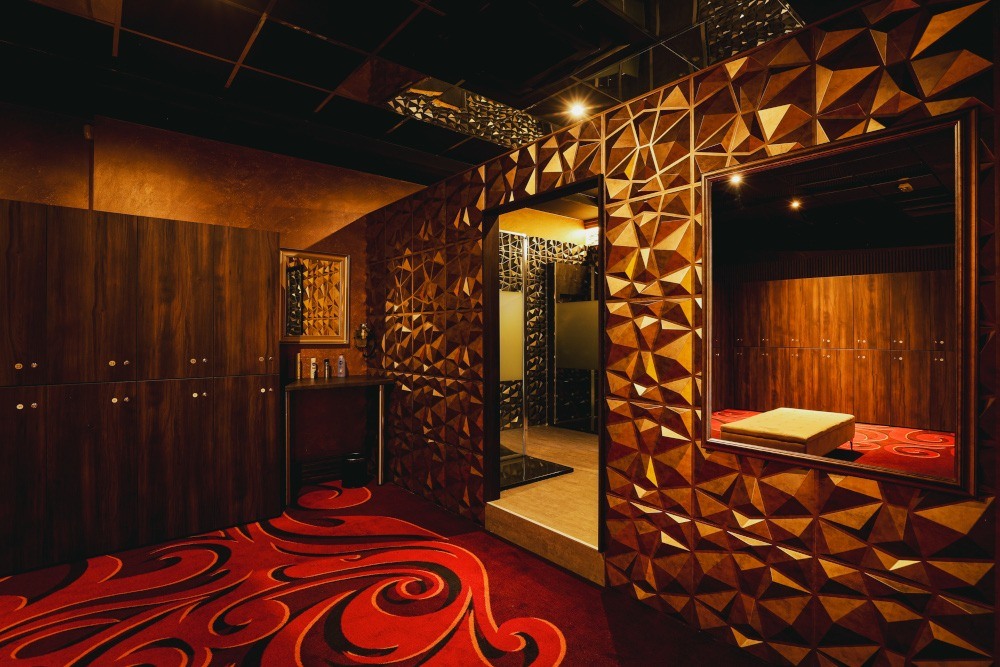 Paradiso - Swinger Club in Prague, Czechia