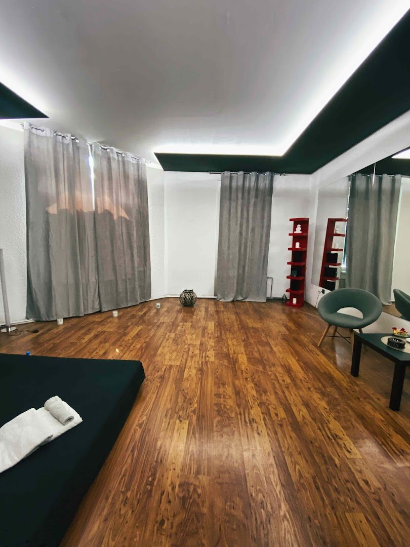 Nuru Masáže - Erotic Massage in Usti Nad Labem, Czechia