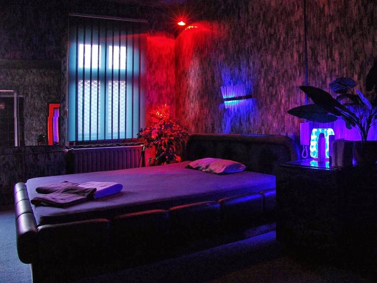 Glory Club Retro Bar - Nightclub in Usti Nad Labem, Czechia