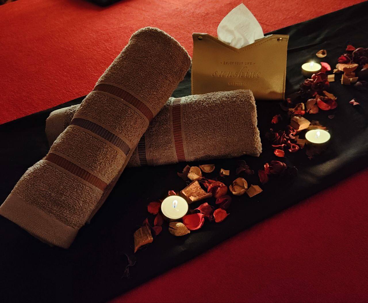 Erotic Massage Prague- Fenix - Erotic Massage in Vinohrady, Czechia