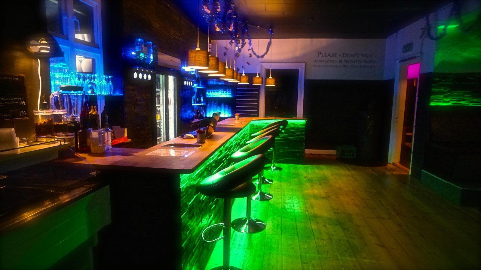 Tucan Swinger Club - Swinger Club in Almind, Denmark