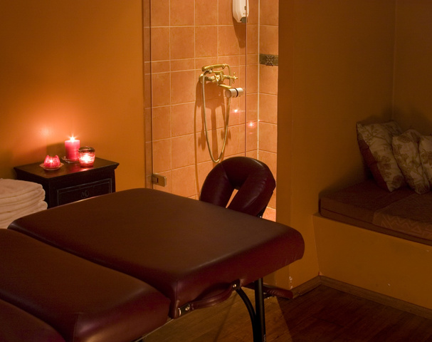 Hedone Oriental Massage Club - Erotic Massage in Tallinn, Estonia