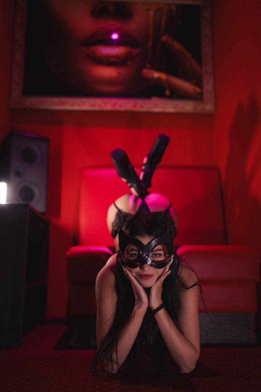 Mr. Redzar - Gentlemen’s Club - Nightclub in Tallinn, Estonia
