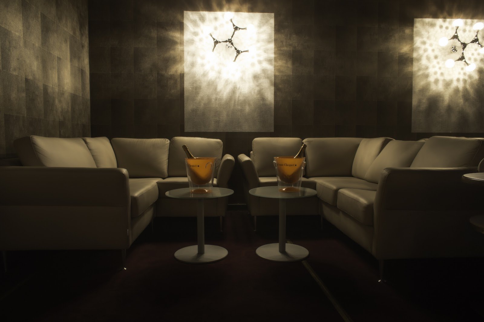 Crystal Show Club - Nightclub in Helsinki, Finland