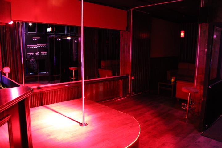 Flamingo Erotic Club - Nightclub in Pori, Finland