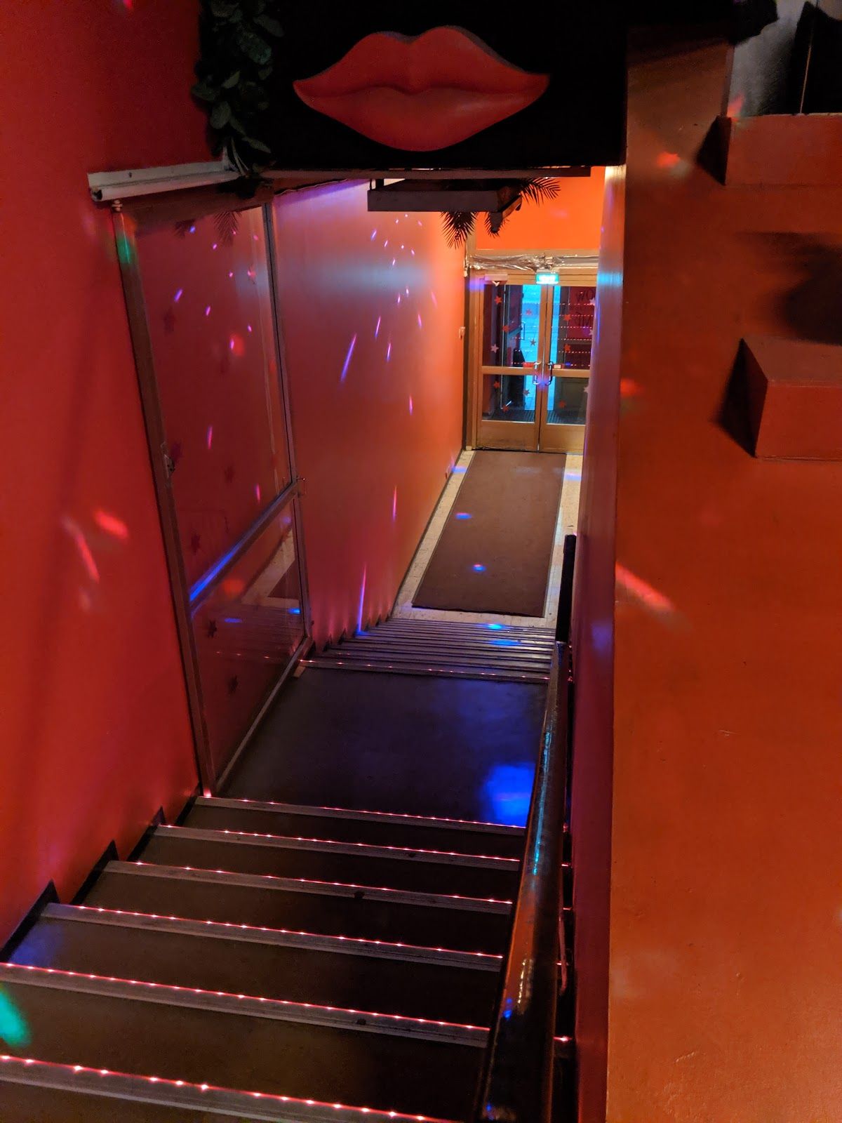Erotic Club Showtime Tampere - Nightclub in Tampere, Finland