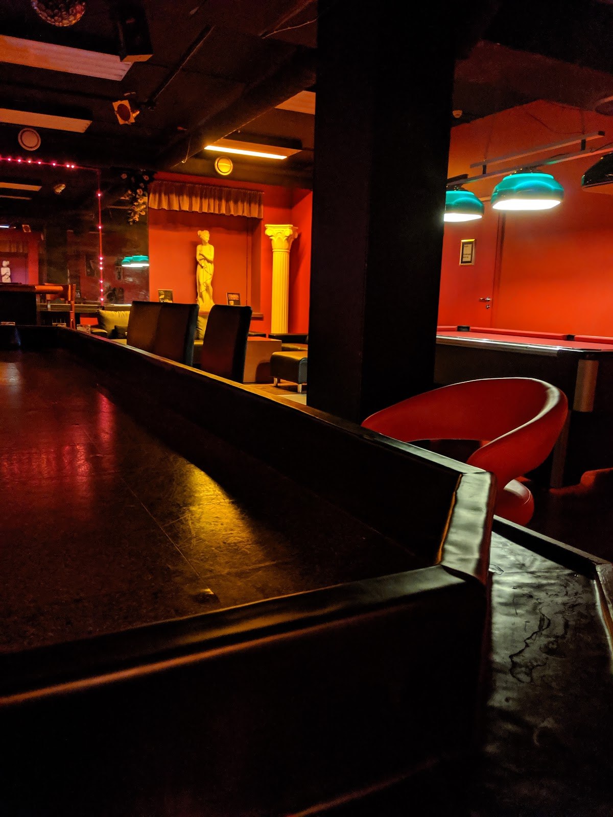 Erotic Club Showtime Tampere - Nightclub in Tampere, Finland