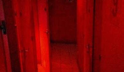 Sexshop System X Angers - Swinger Club in Angers, France