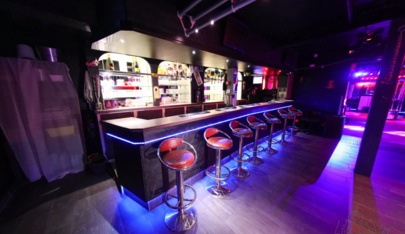 Le Yacht Club 76 - Swinger Club in Auzebosc, France