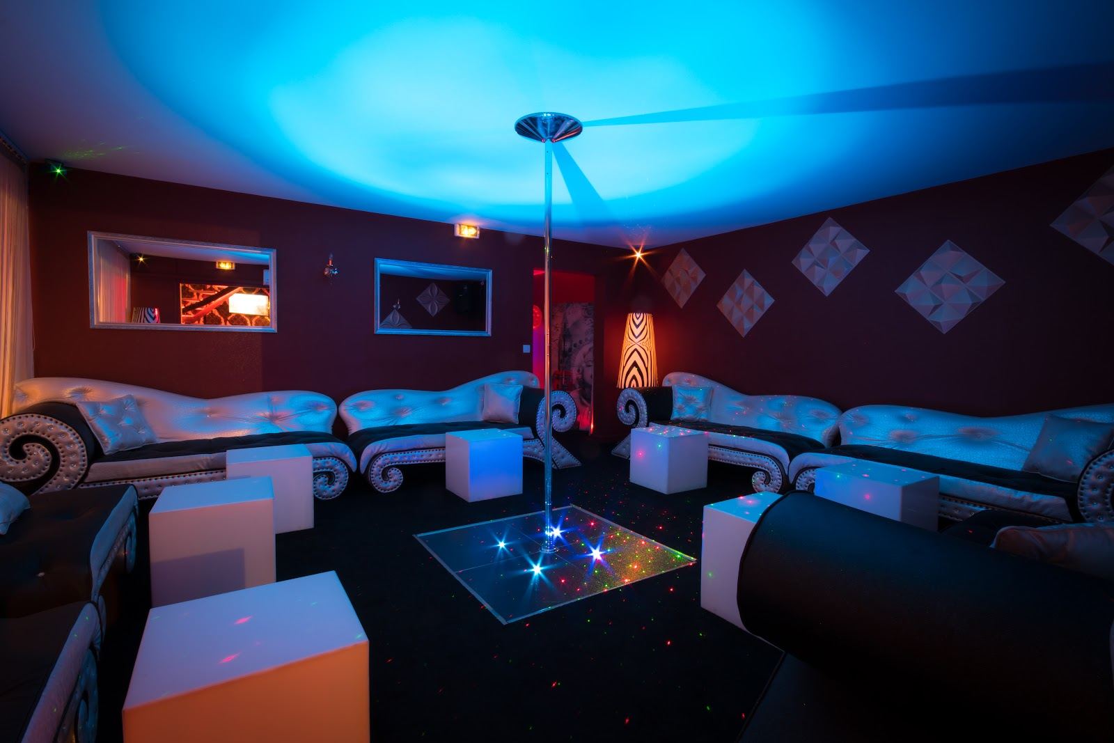 Stars Club - Nightclub in Beausoleil, France