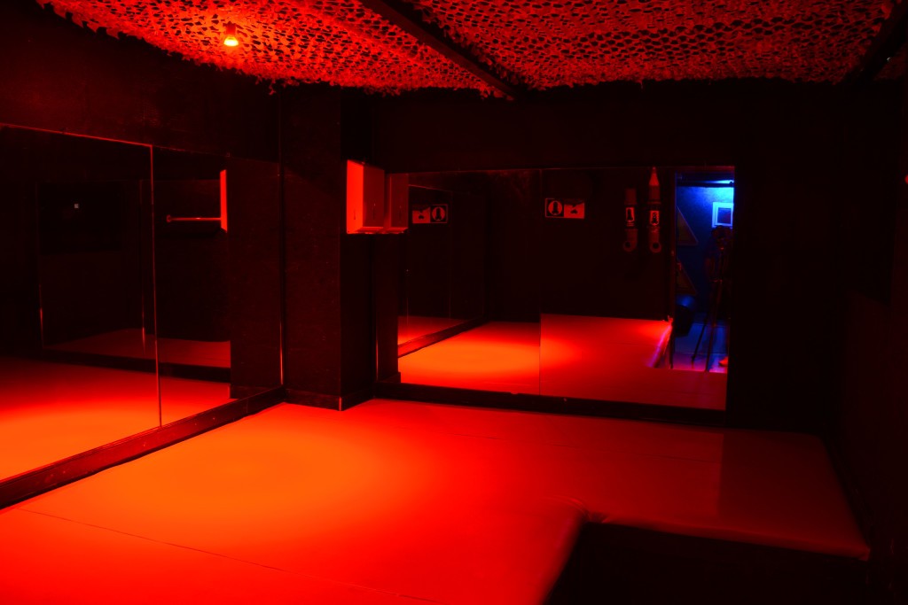 Le Container / Sauna Queer Et Alternatif - Swinger Club in Bordeaux, France