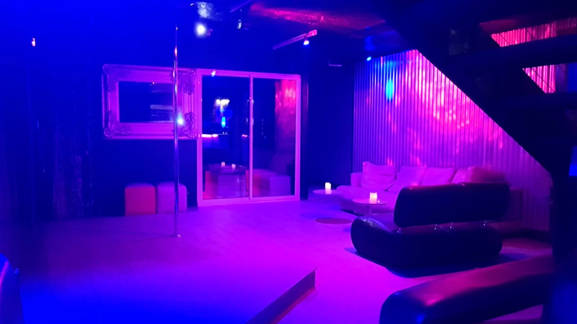 Le Container / Sauna Queer Et Alternatif - Swinger Club in Bordeaux, France
