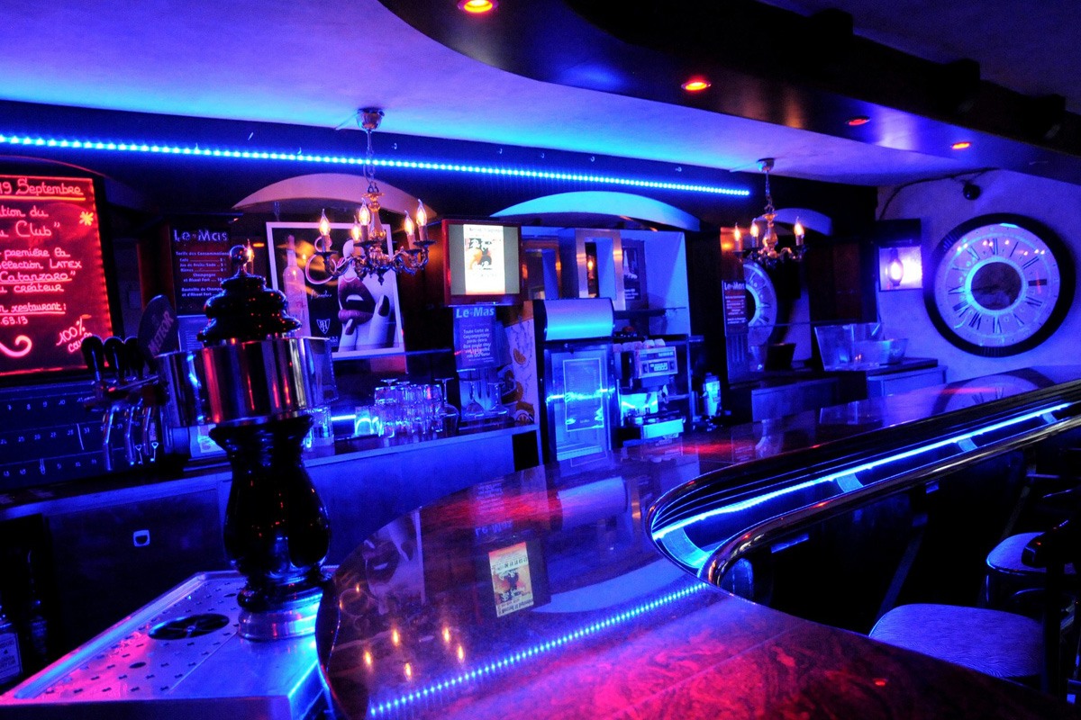 Le Mas Virginie - Swinger Club in Bouchet, France