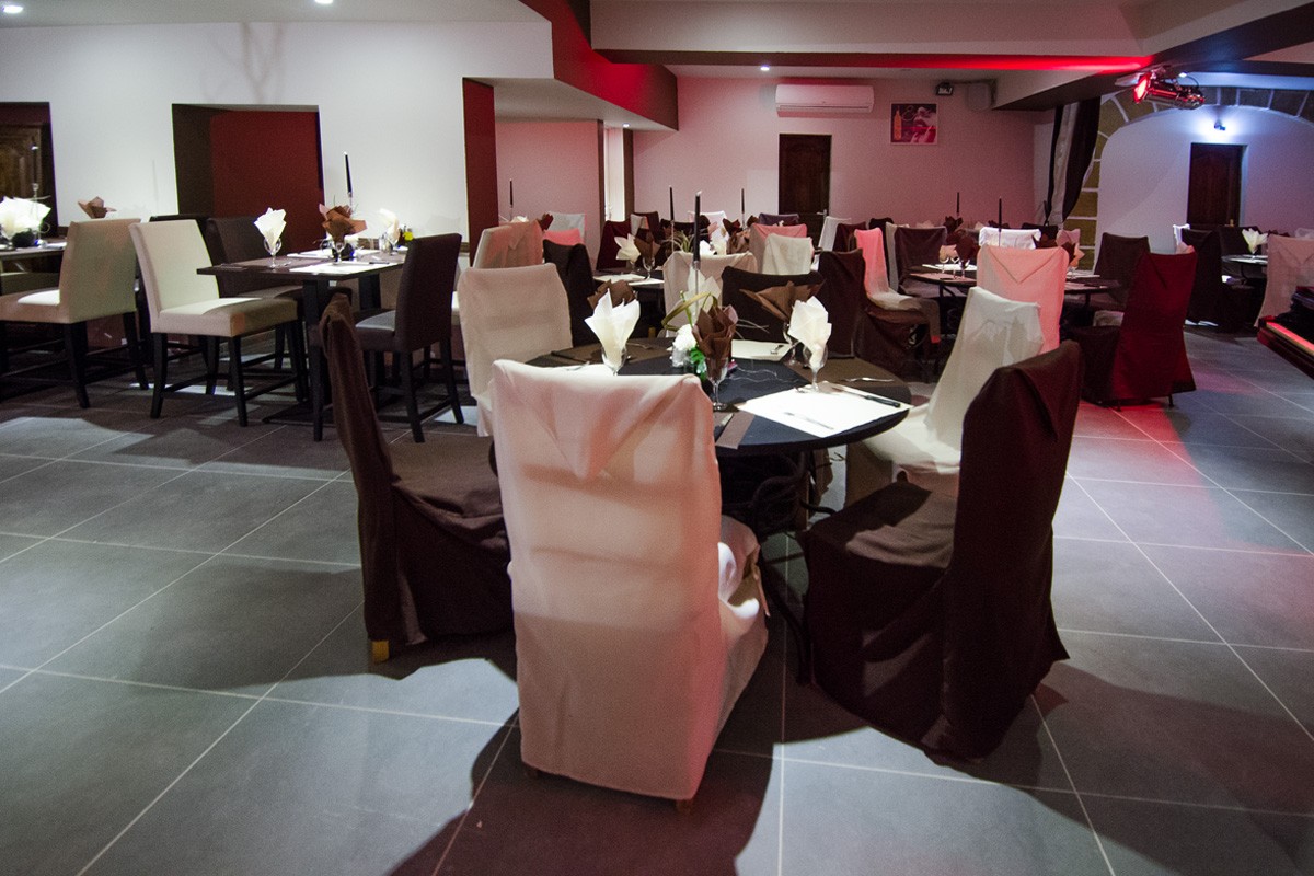 Le Mas Virginie - Swinger Club in Bouchet, France
