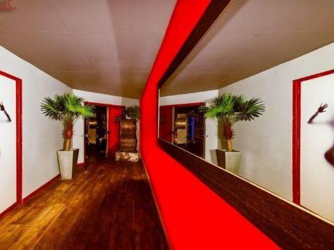 Arc En Ciel - Swinger Club in Caen, France