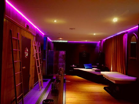 Venus Sauna Caen - Swinger Club in Caen, France