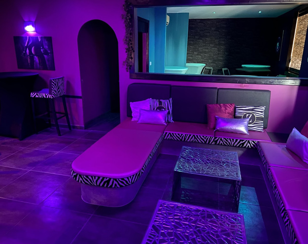 Club Privé Libertin Mixte | La Villa Rose - Swinger Club in Caissargues, France