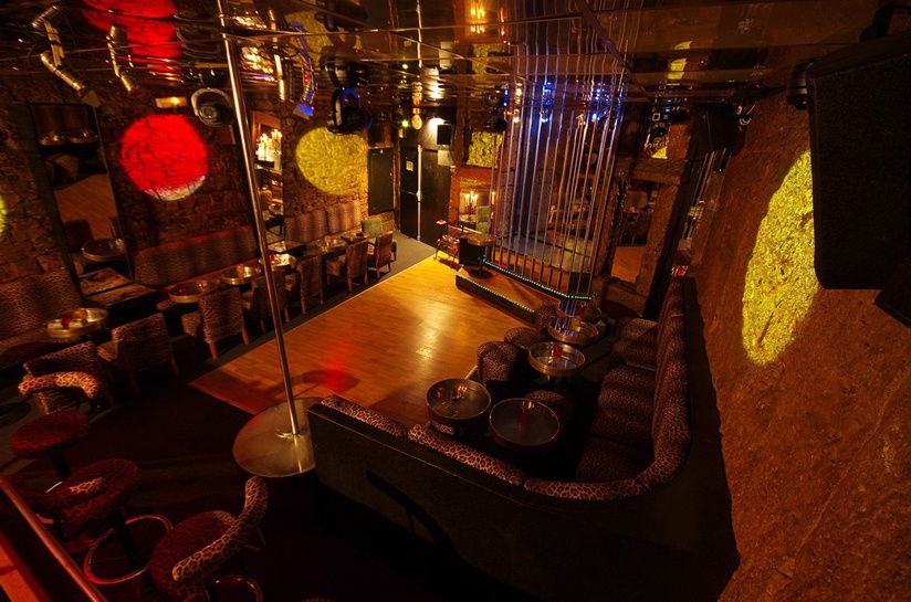Le Quai 45 - Club Libertin Lyon - Swinger Club in Caluire Et Cuire, France