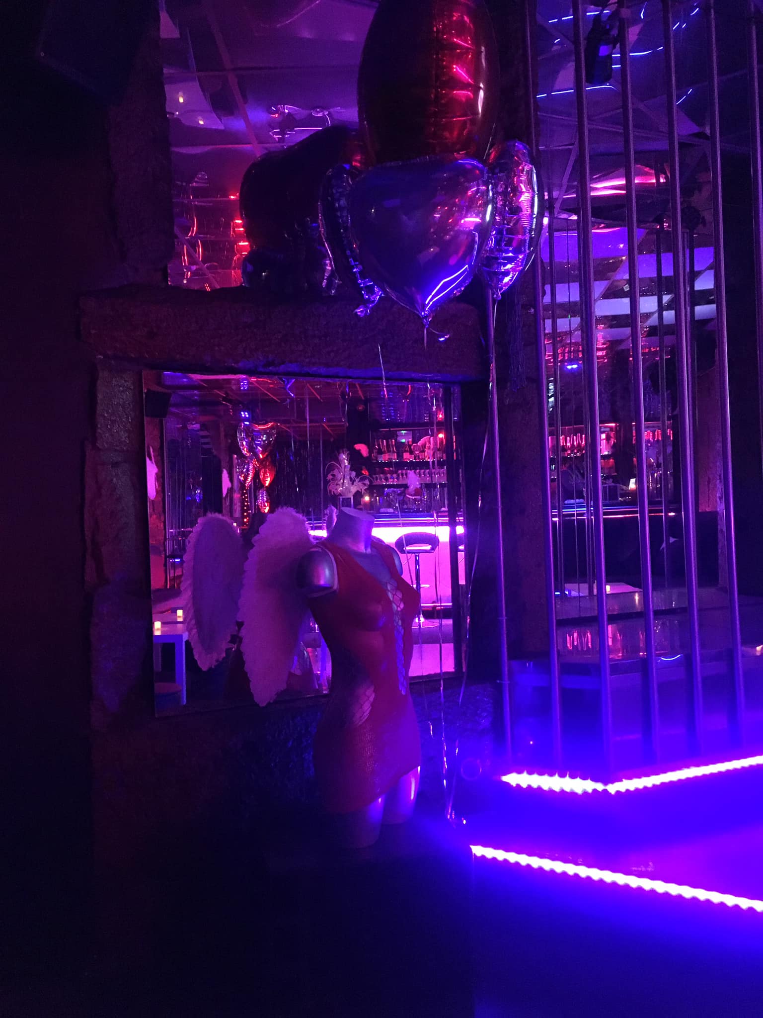 Le Quai 45 - Club Libertin Lyon - Swinger Club in Caluire Et Cuire, France