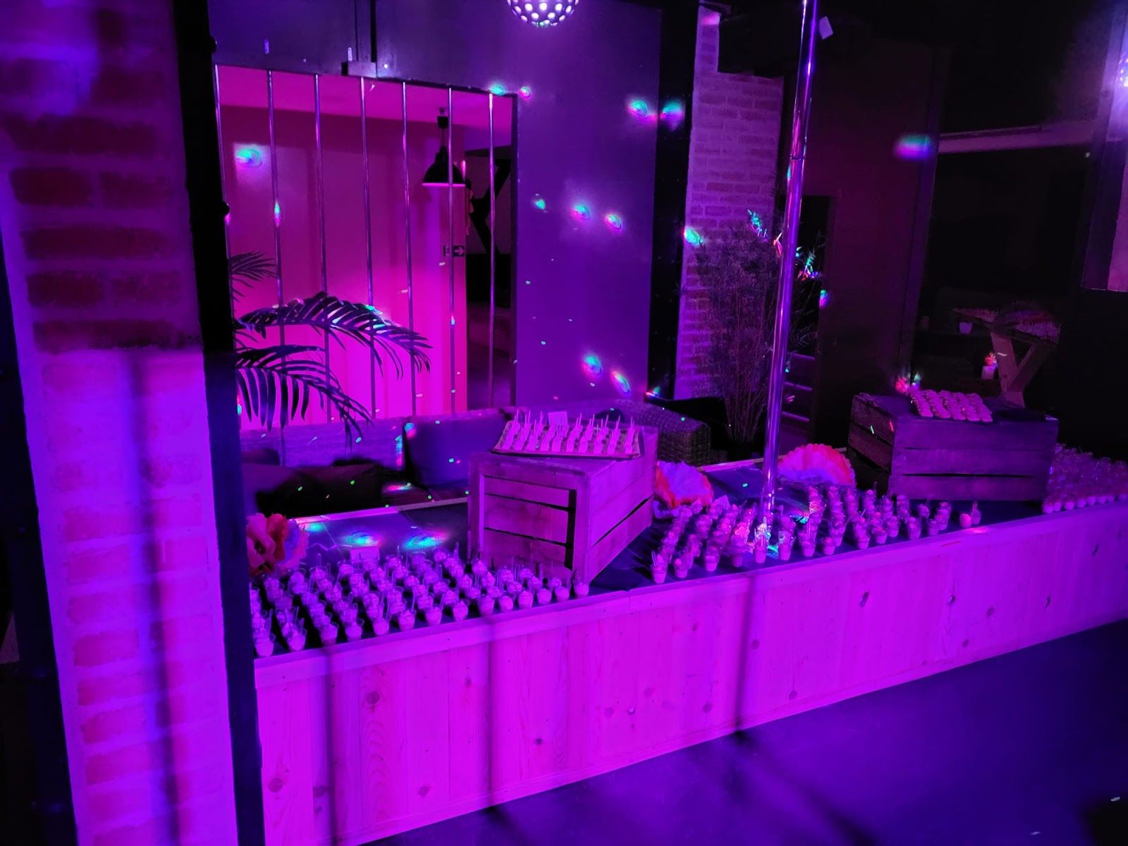 Le Karma Club - Swinger Club in Cangey, France