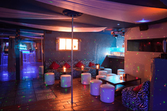 La Courtisane - Club Libertin Cannes - Swinger Club in Cannes, France