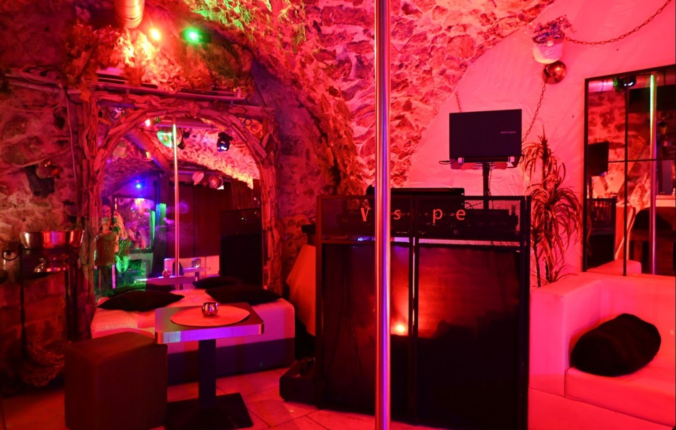 Le Vesper - Swinger Club in Cannes, France
