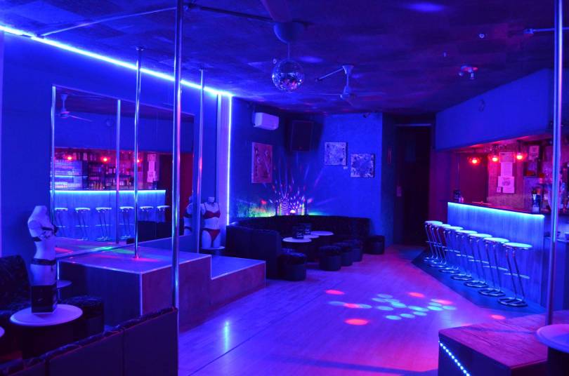 L'Émeraude Club - Swinger Club in Chateauneuf D Ille Et Vilaine, France