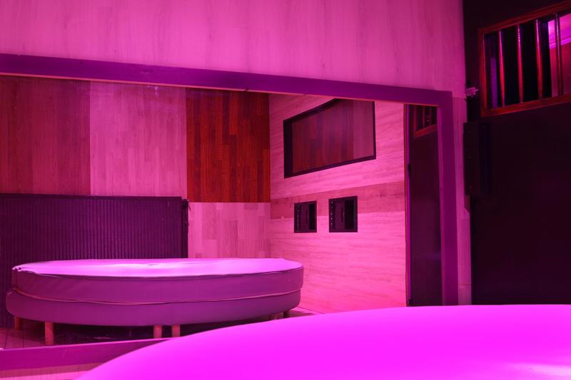 Sauna Le Viaduc - Swinger Club in Clermont Ferrand, France