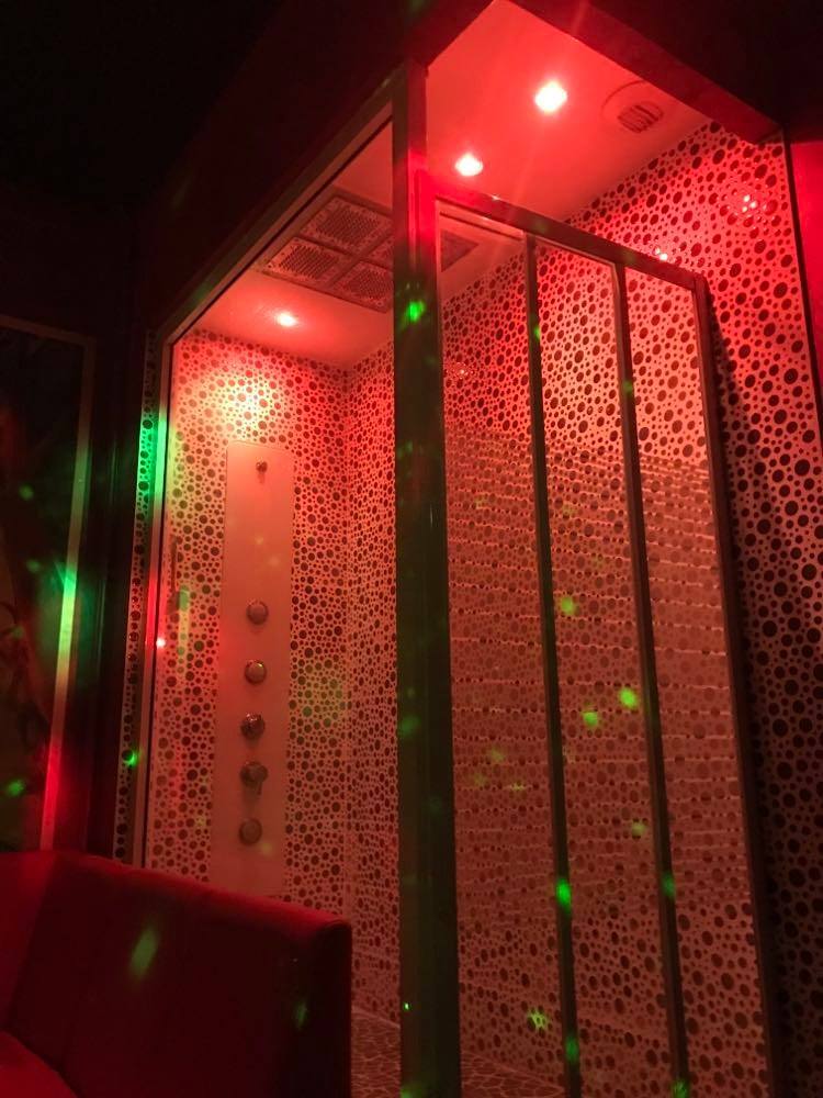 La Ducha - Swinger Club in Coulounieix Chamiers, France