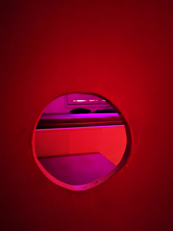 L’Insolite Club - Swinger Club in Decines Charpieu, France
