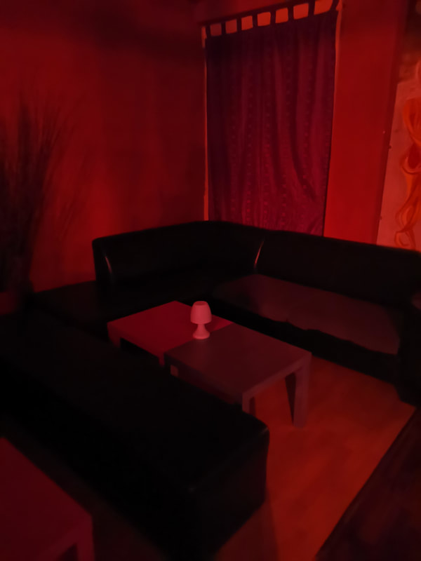 L’Insolite Club - Swinger Club in Decines Charpieu, France