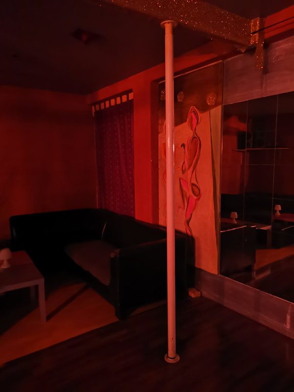 L’Insolite Club - Swinger Club in Decines Charpieu, France