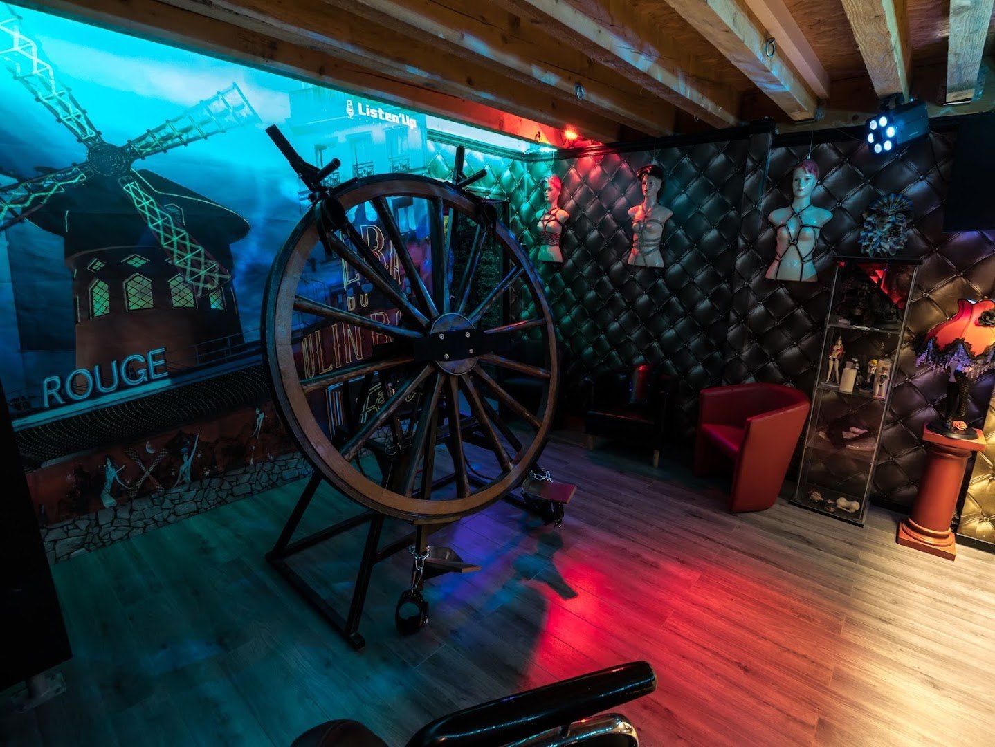 Le Privé 34 - Swinger Club in Frontignan, France