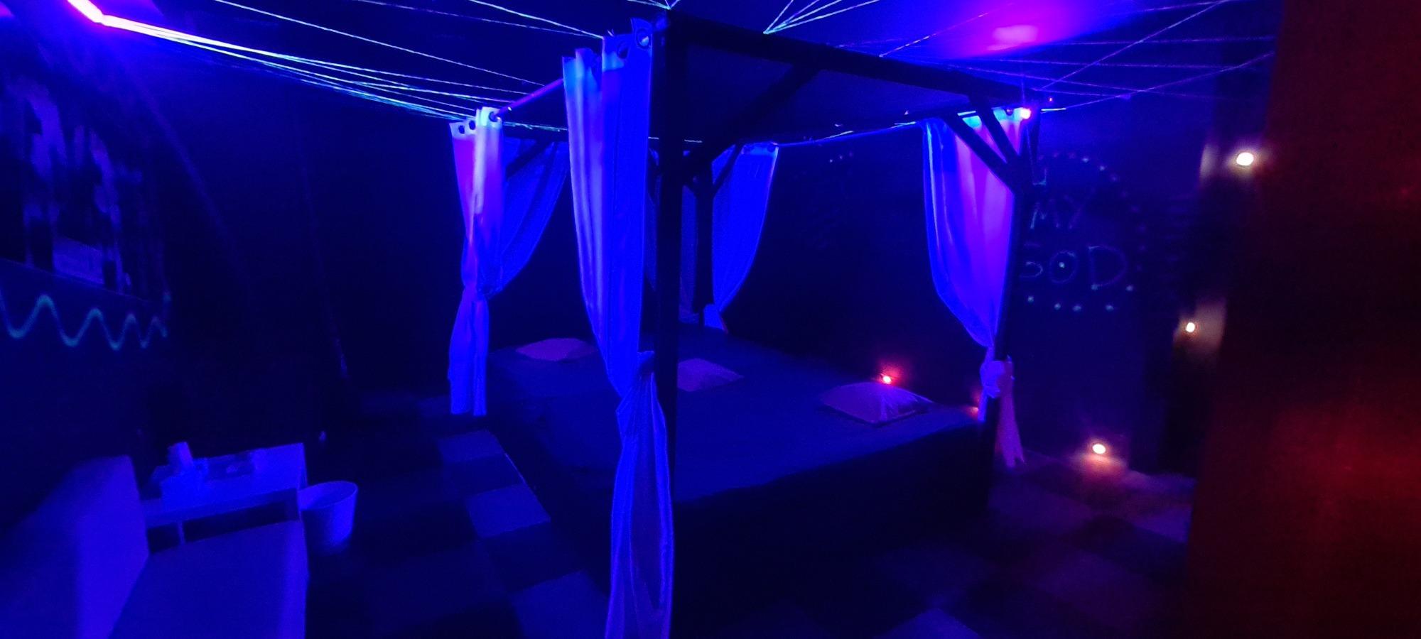 Le New Paralia Club Libertin Gemenos - Nightclub in Gemenos, France