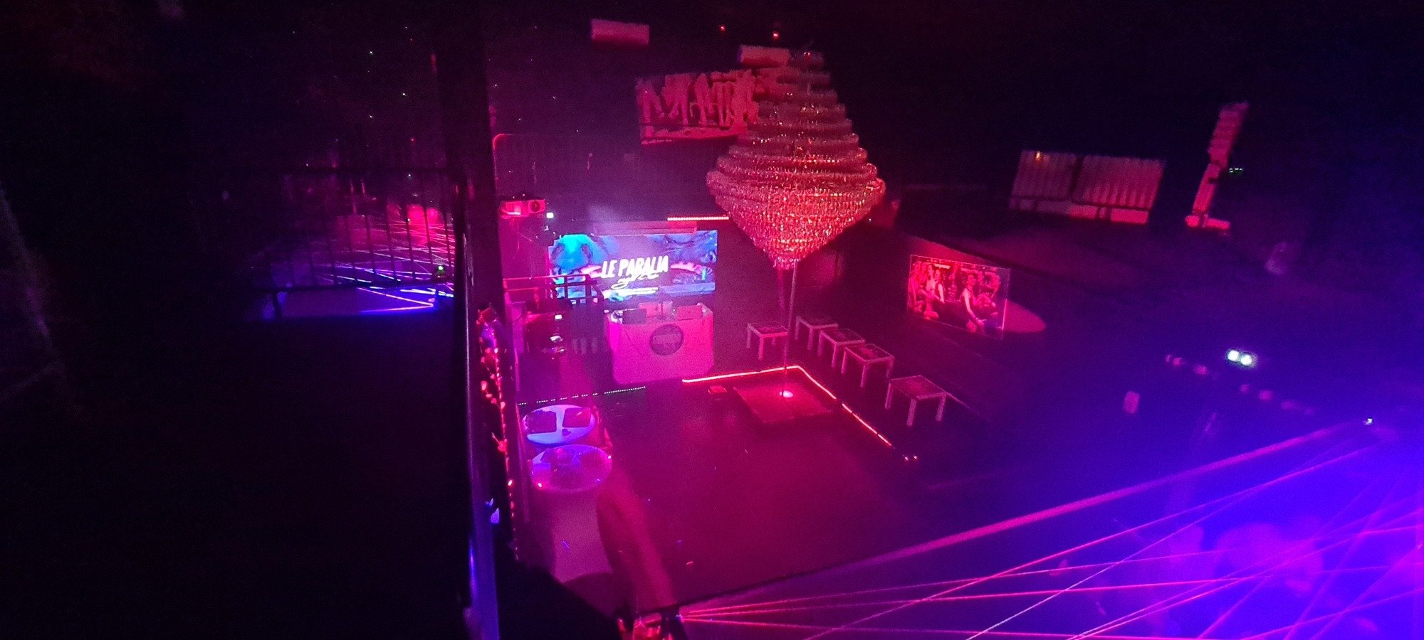Le New Paralia Club Libertin Gemenos - Nightclub in Gemenos, France