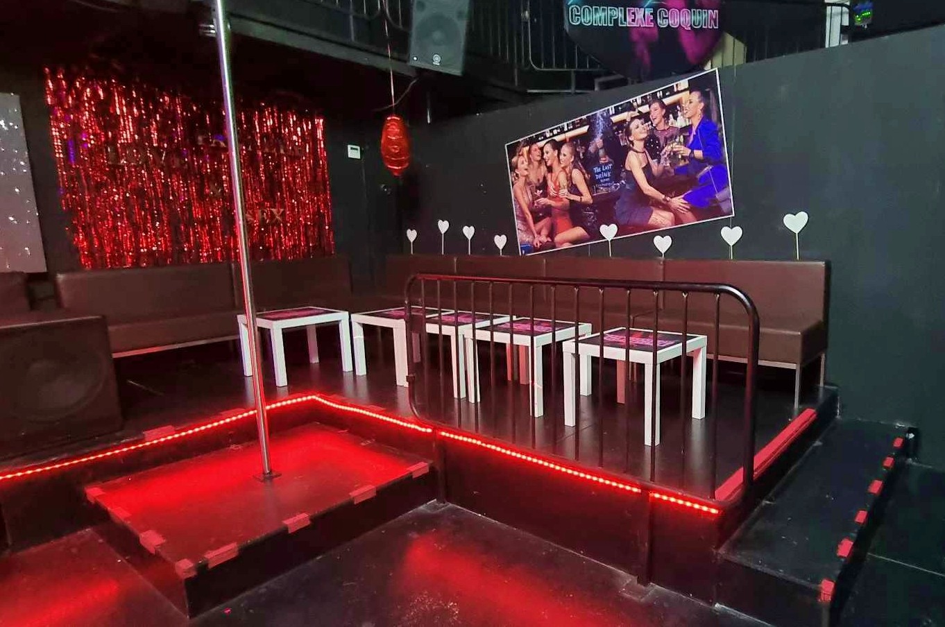 Le New Paralia Club Libertin Gemenos - Nightclub in Gemenos, France