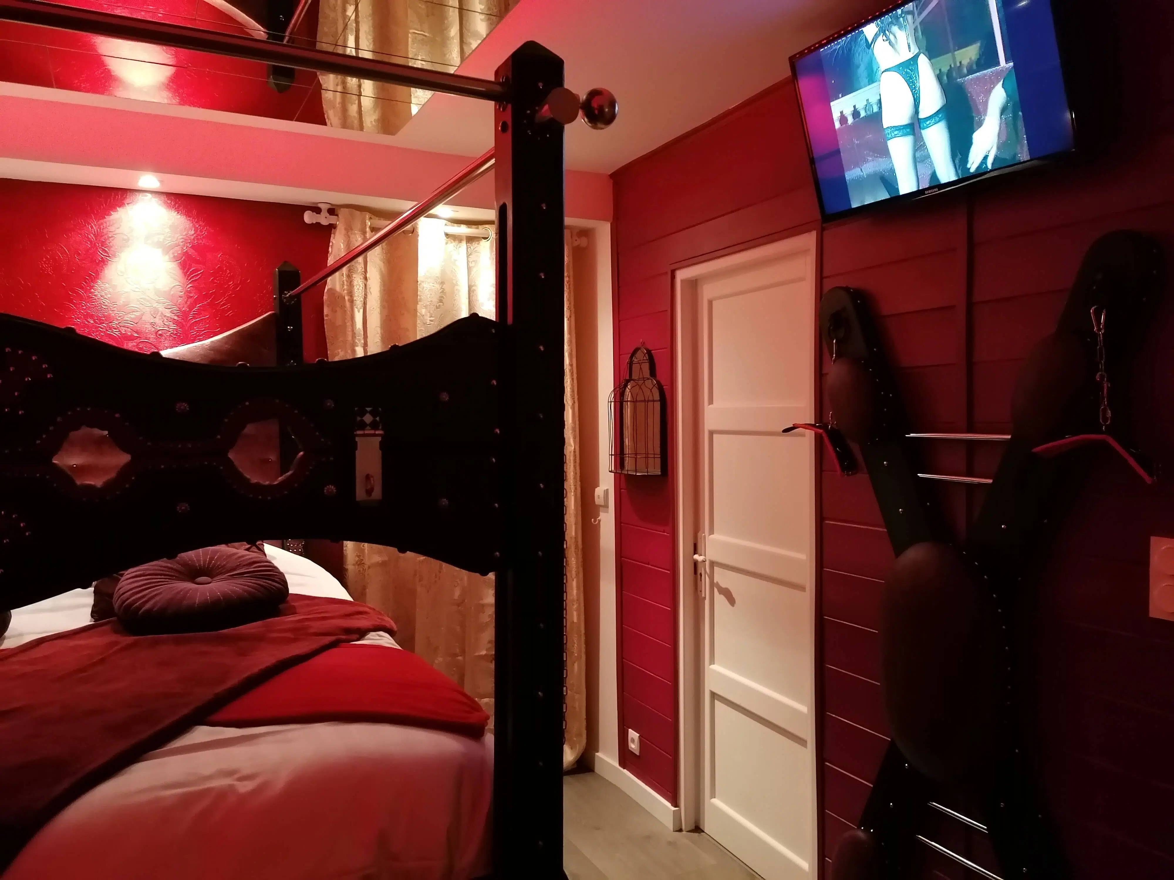 La Demeure Libertine - Swinger Club in Guemene Penfao, France