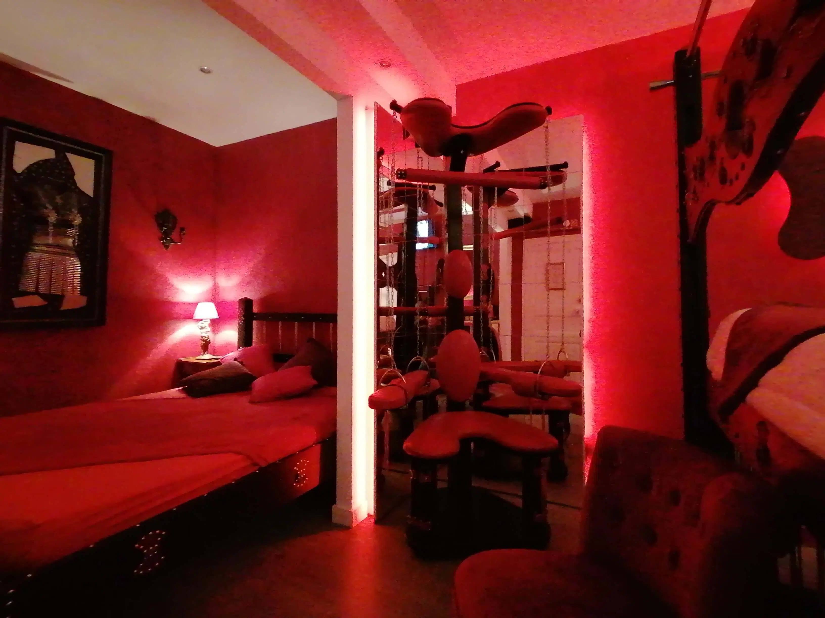 La Demeure Libertine - Swinger Club in Guemene Penfao, France
