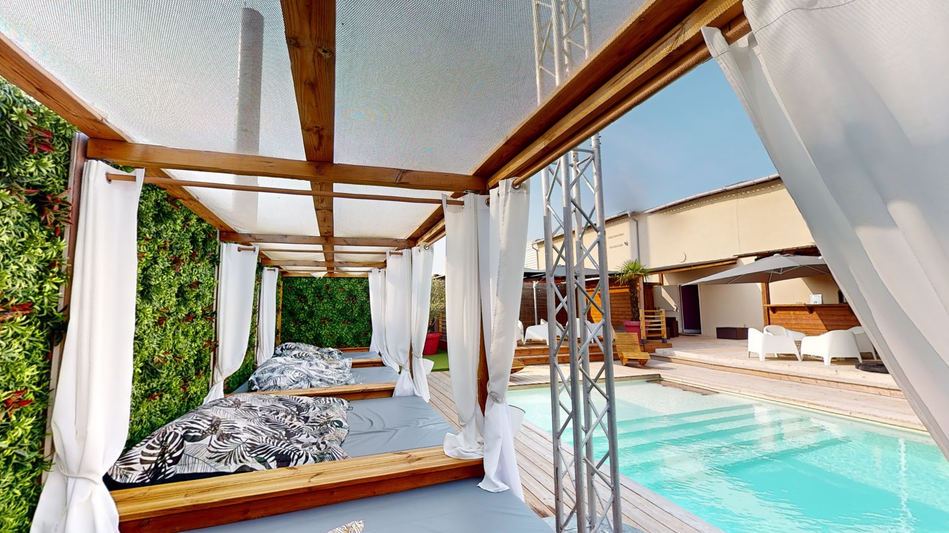 L'Ambassade - Swinger Club in La Riche, France
