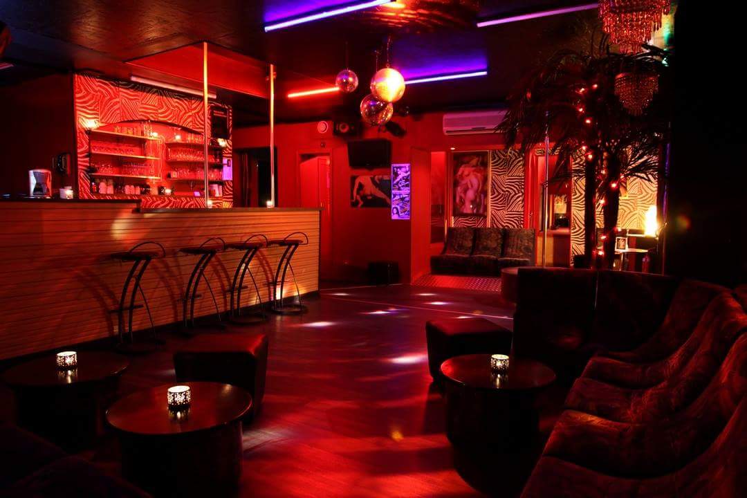 Les Bains Gourmands - Swinger Club in La Roche Sur Yon, France