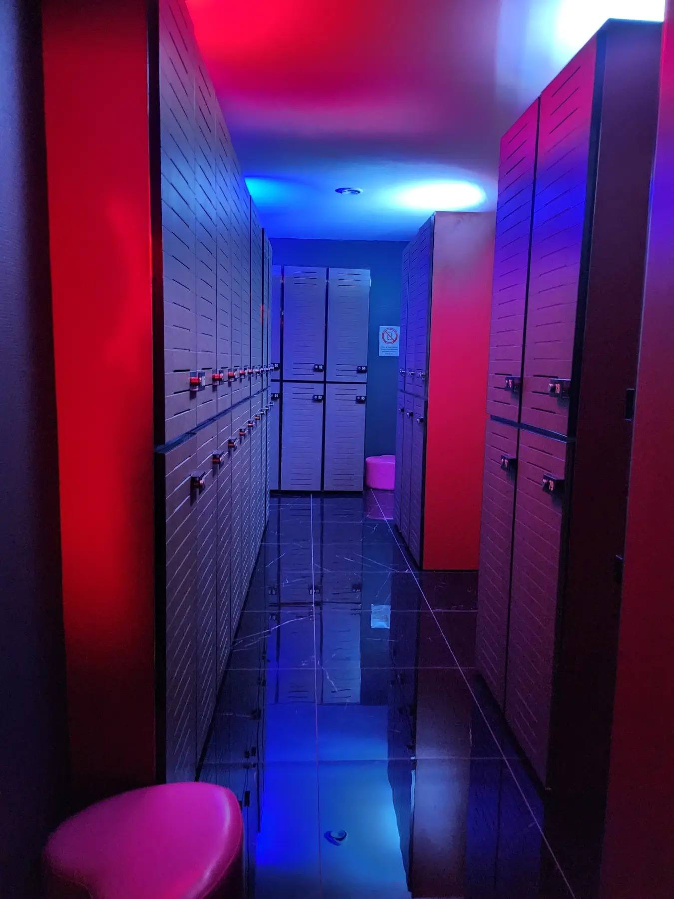 3d Sauna Club - Swinger Club in La Ville Aux Bois Les Pontavert, France