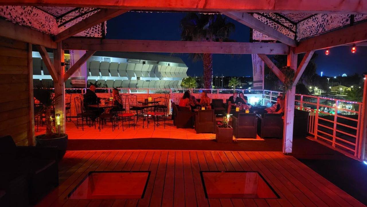Studio Village Naturiste Hôtel Restaurant Libertin Cap D Agde - Swinger Club in Le Cap D Agde, France