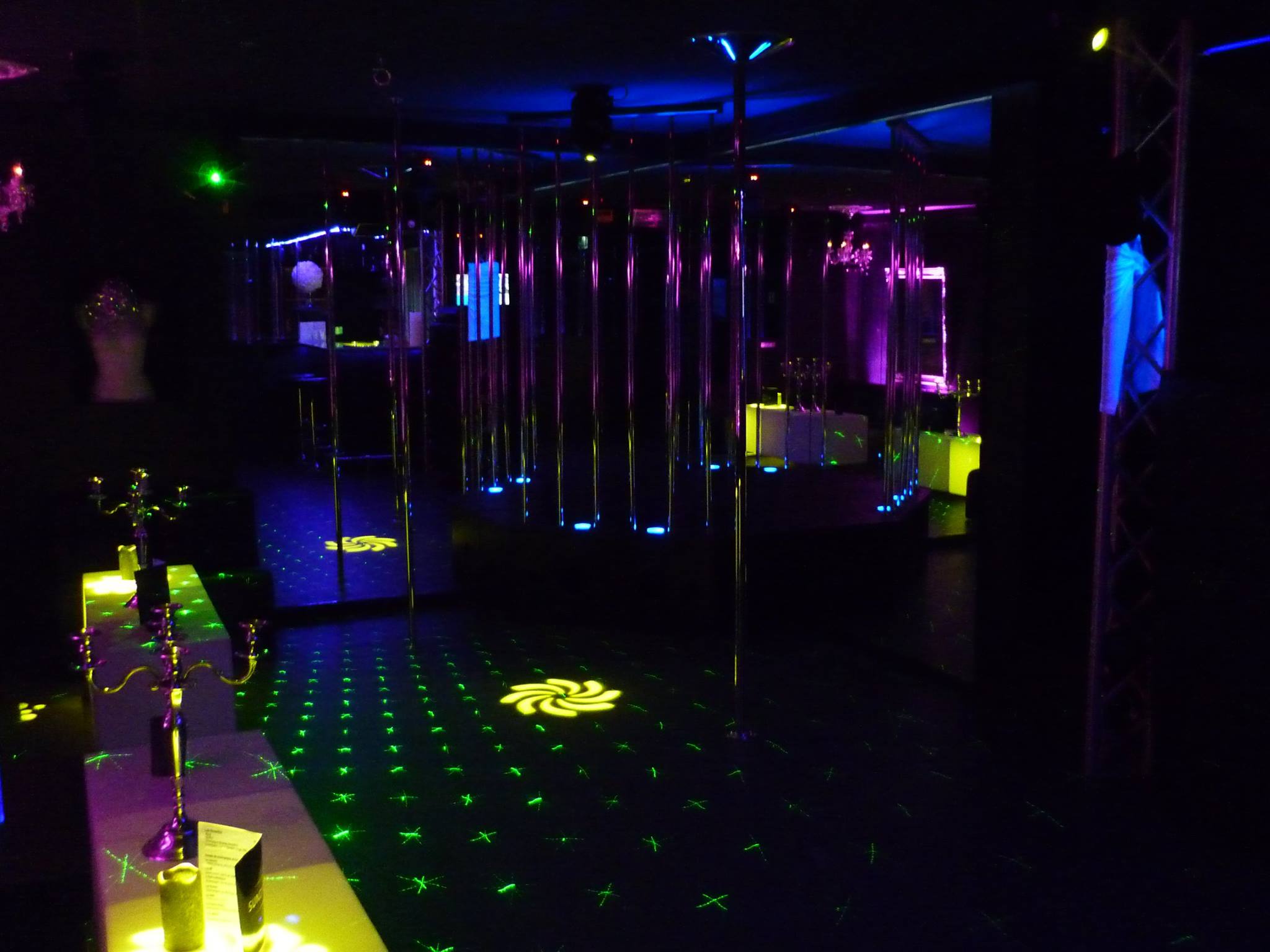 Sundy Club - Swinger Club in Le Coudray, France